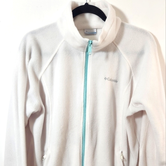 Columbia White Sweater - Picture 2 of 6